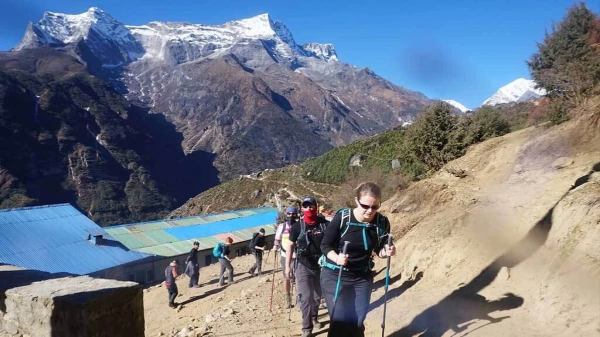 Everest Chitwan Family Trip