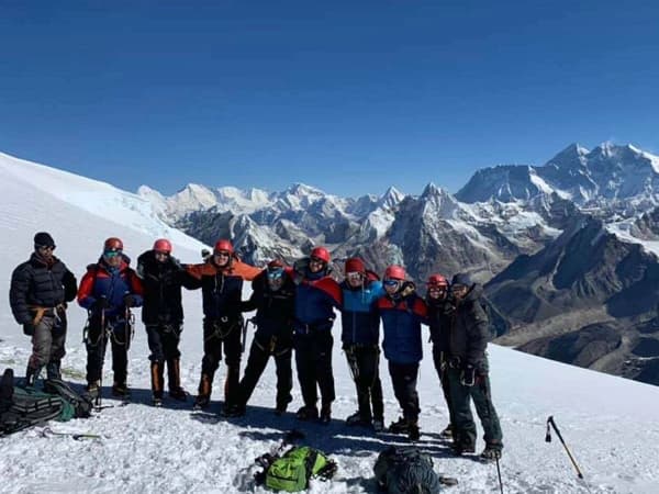 Climbing Mera Peak Nepal