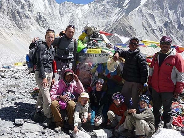 Famlly Base Camp Everest