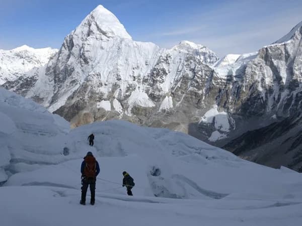 Khumbu Icefall