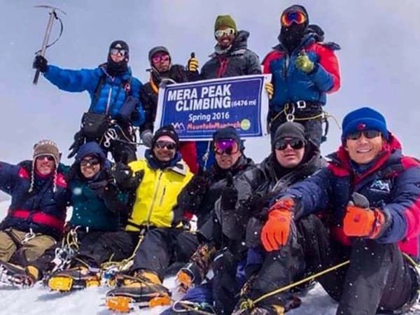 Summit Mera Peak Nepal
