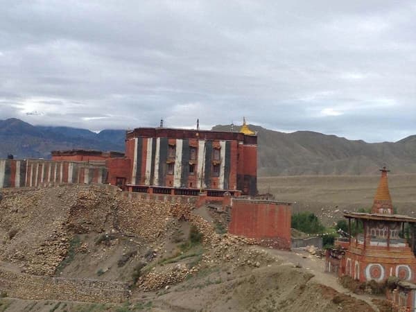 Tiji Festival Trek Mustang
